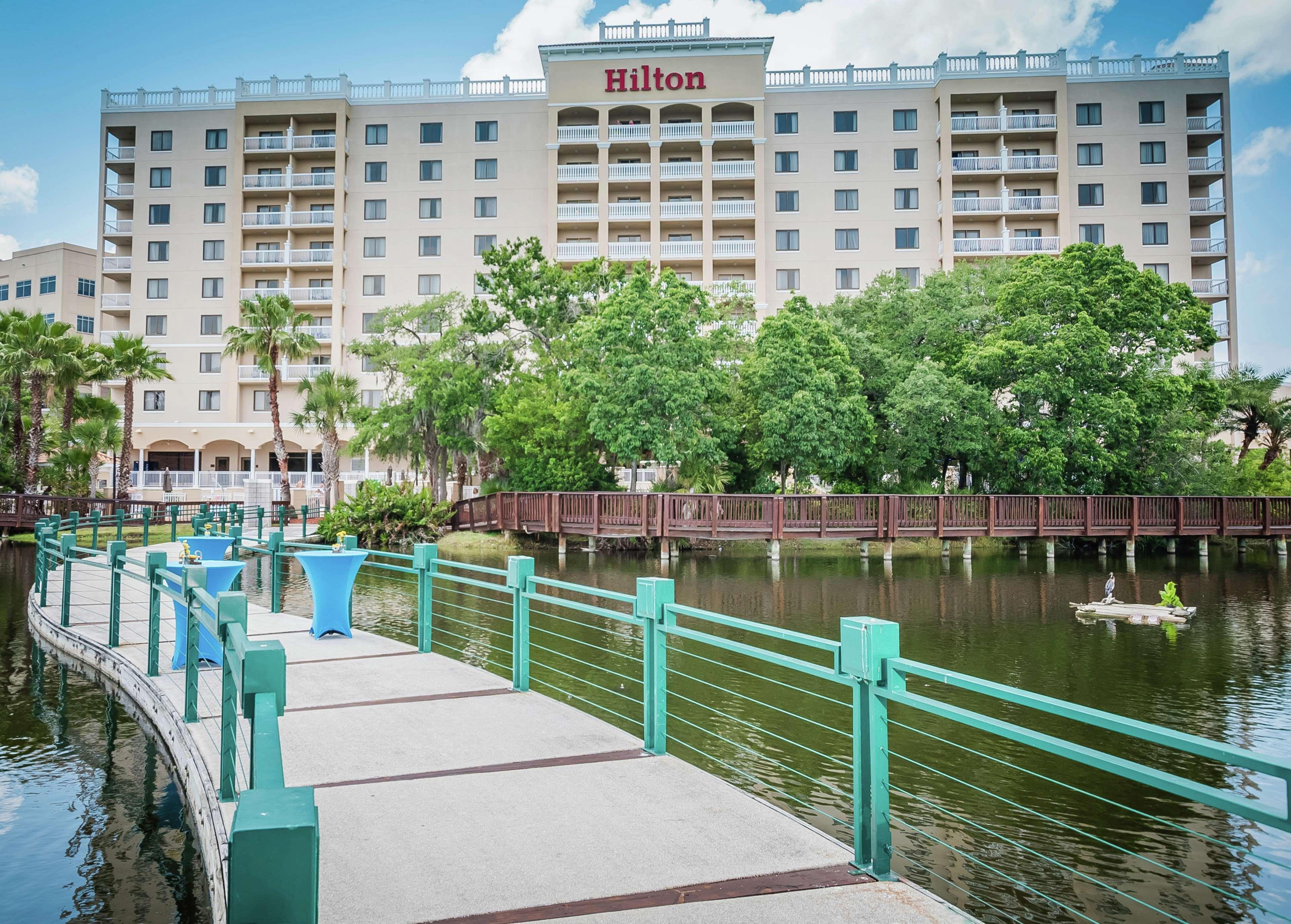 Hilton St. Petersburg Carillon Park Hotel Exterior foto